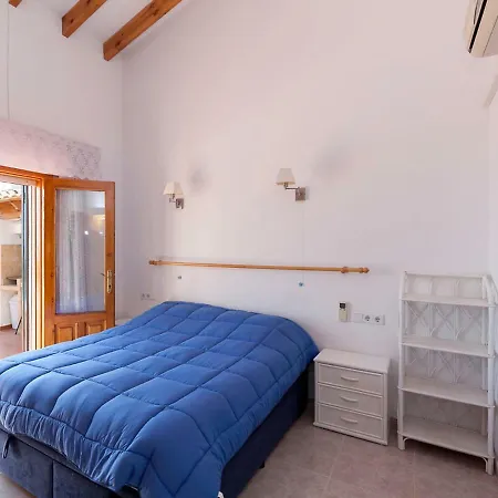 Villa Jilian By Interhome