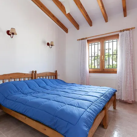 Jilian By Interhome