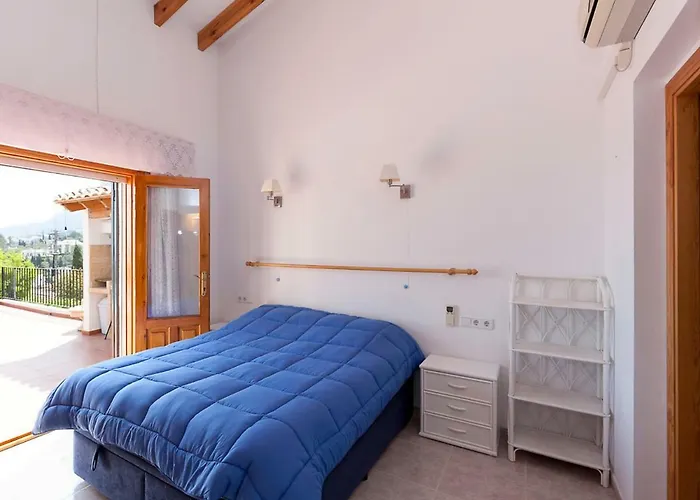 Villa Jilian By Interhome